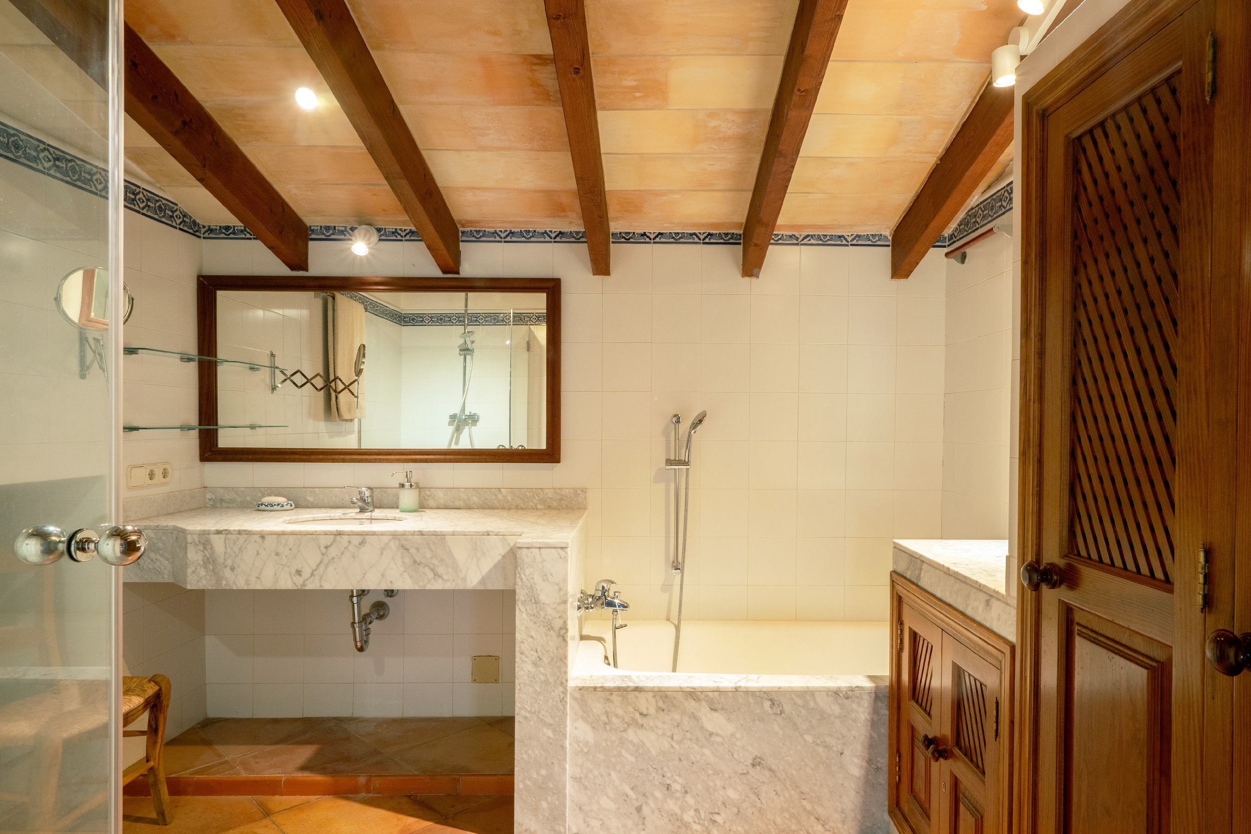 Stunning finca with guest houses in Pollensa