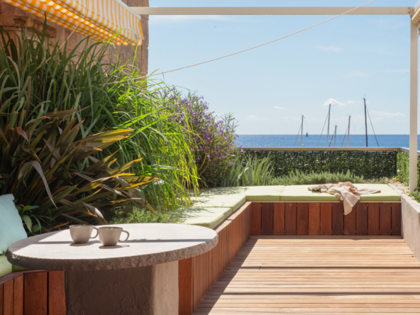 Newly Renovated Apartment with Sea Views in Exclusive Puerto Portals 26