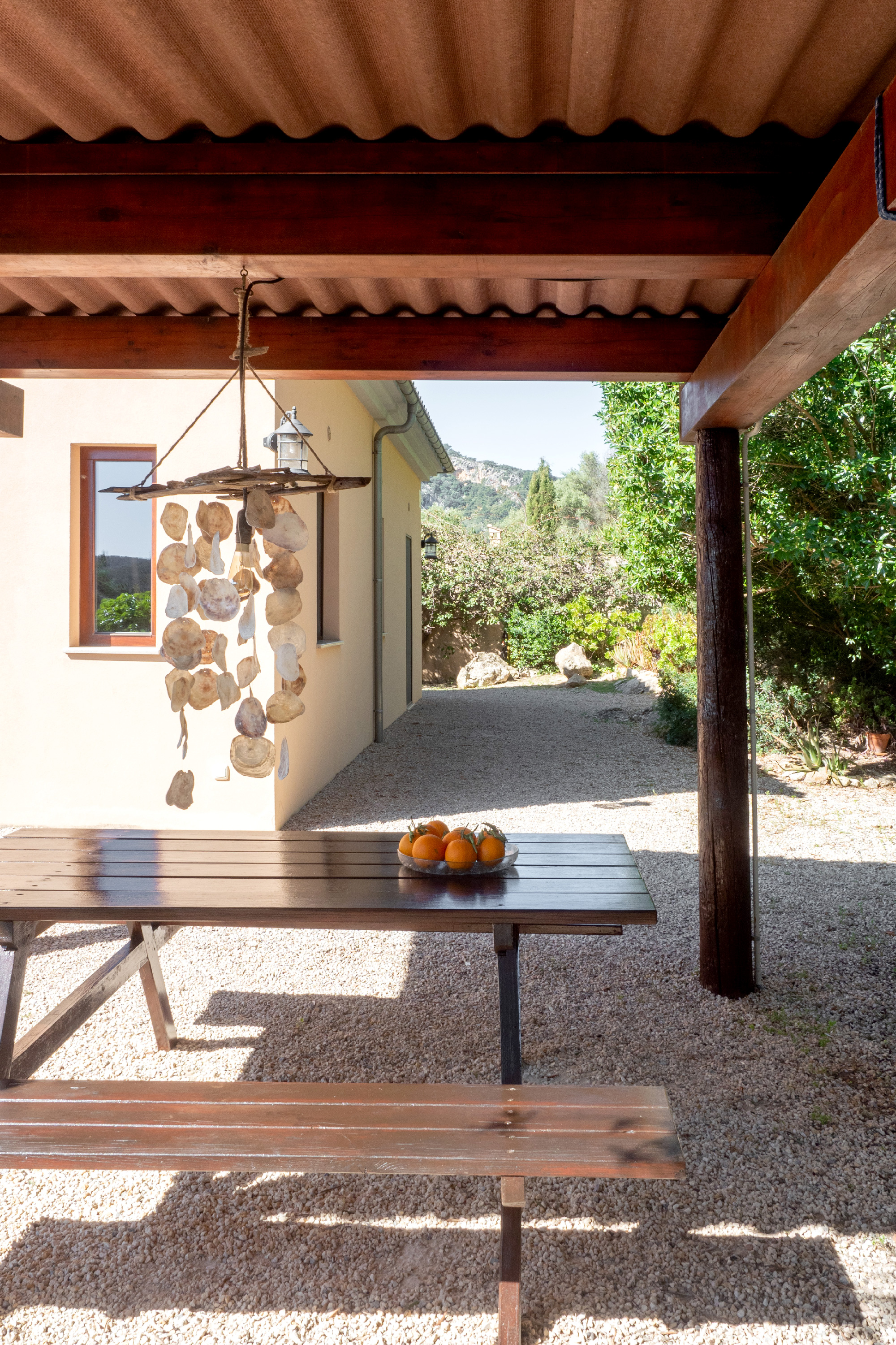 Detached house with pool and garden in Puigpunyent